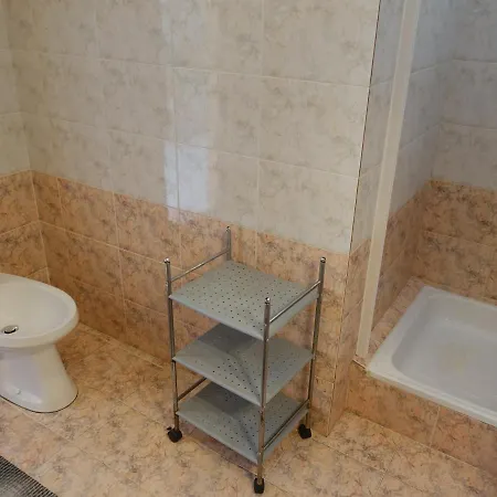 Hébergement de vacances In 19326 *