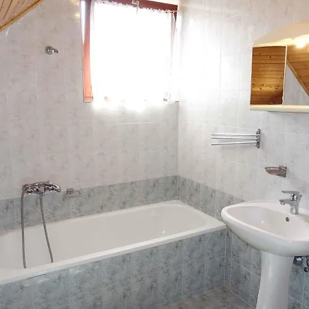 In 19326 * Balatonmáriafürdő