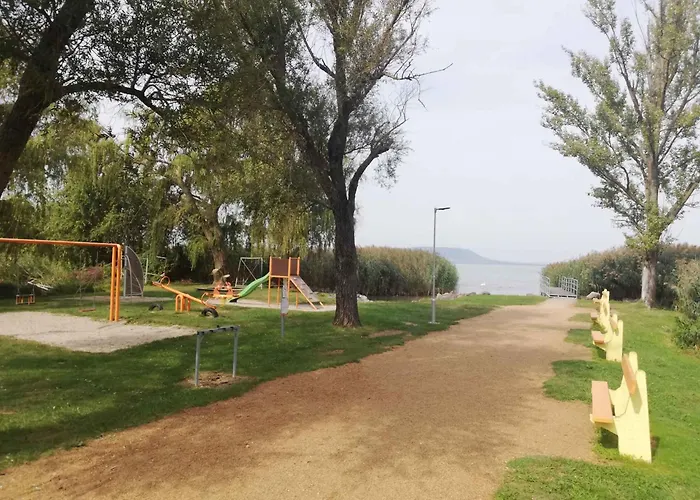 In 19326 Balatonmariafurdo